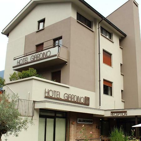 Hotel Giardino Breno Exterior foto